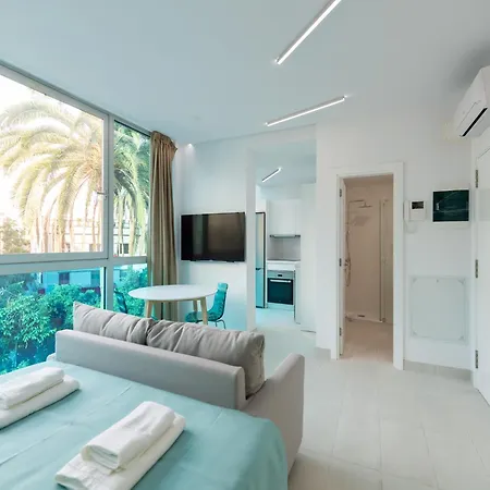 Apartment In Palmas Near Canteras